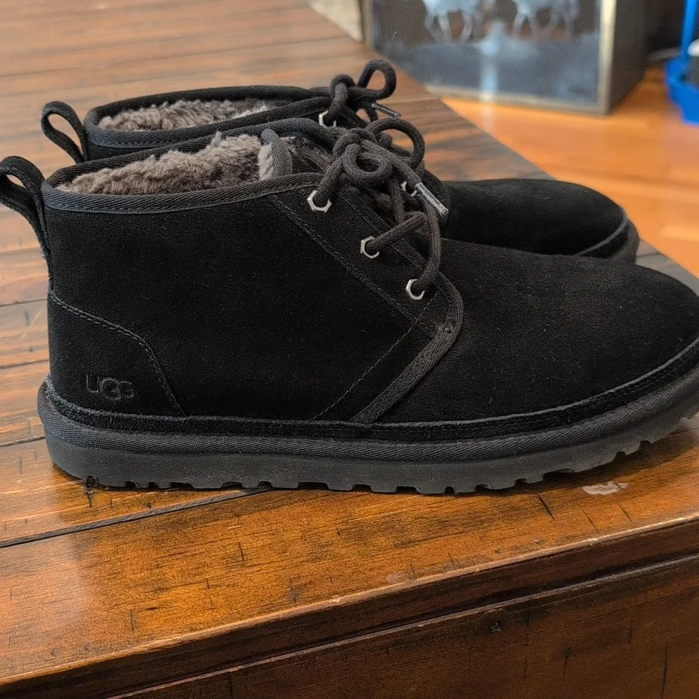 Ugg Nuemel Chukka Boot